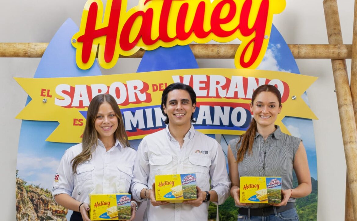 Foto principal- Sergio Ibarra, Isabella Bianchi, y Jimena Mancía.